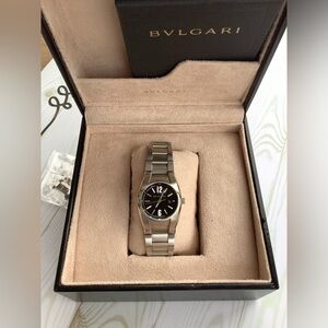 - Ladies BVLGARI stainless steel watch🌟🌟🌟🌟